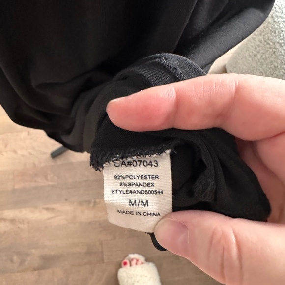 PERFECT LITTLE BLACK DRESS - Picture 8 of 8